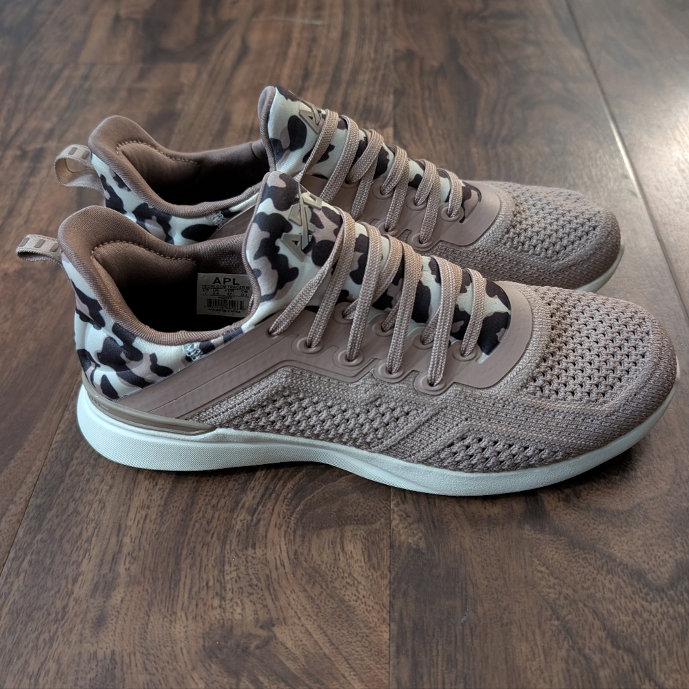 APL 7 Women's Dusty Rose Knit Athletic Sneakers Leopard Accent
